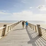 מלון L'espadon סן ז'אן דה מון
