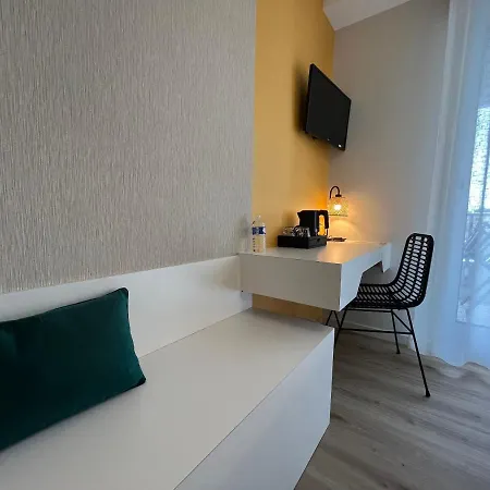 Отель L'espadon 3*