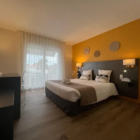 Hotel L'espadon A 200 M De La De Jean De Monts